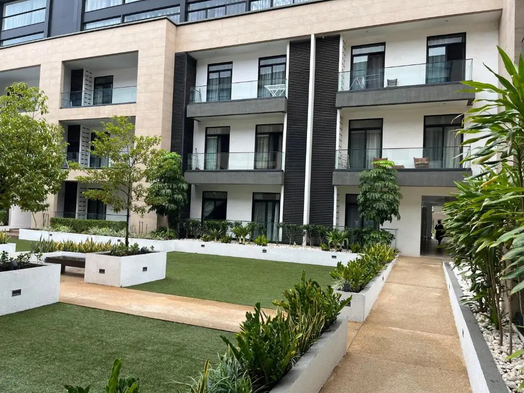 Deluxe Double room with balcony (full double bed)