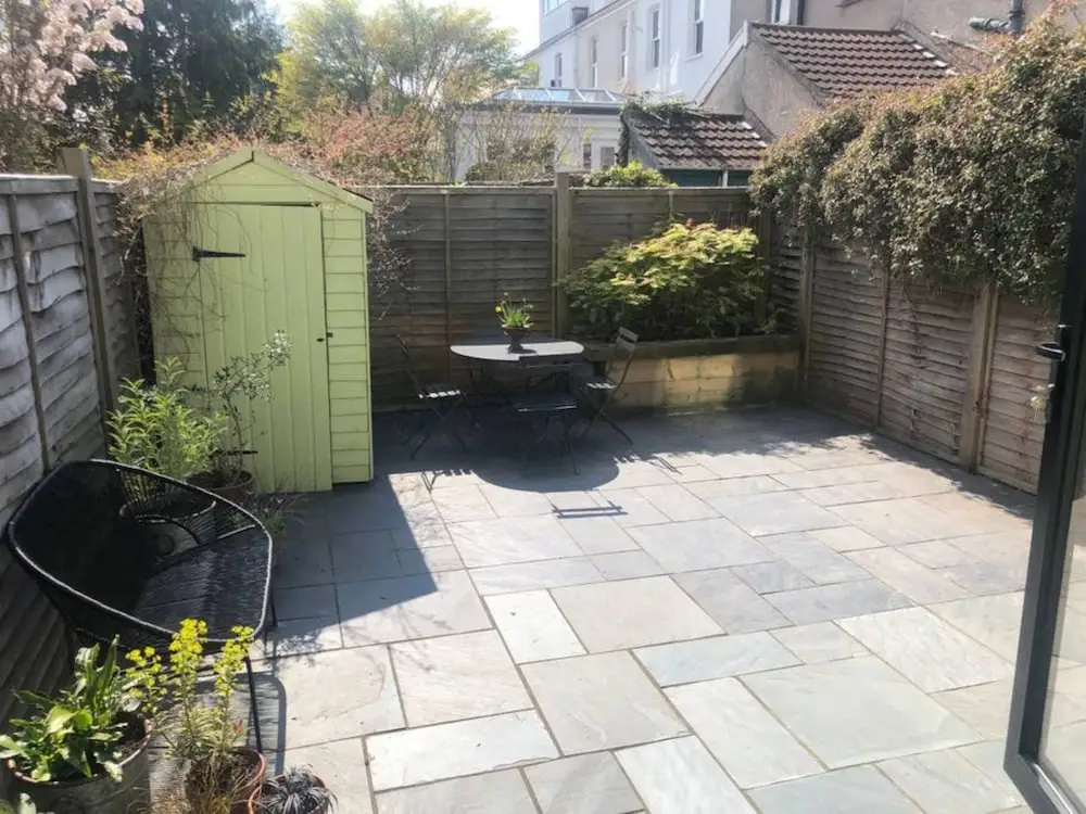 3 Bedroom Townhouse By Gloucester Road