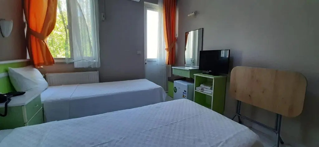 Standard Double room with balcony (twin beds)
