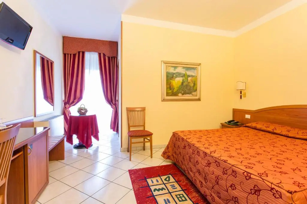 Standard Double room (full double bed)