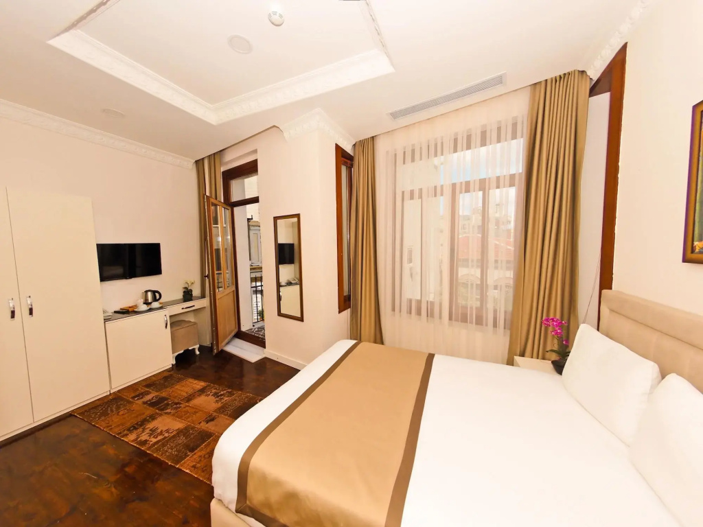 Nusret Bey Hotel — фото