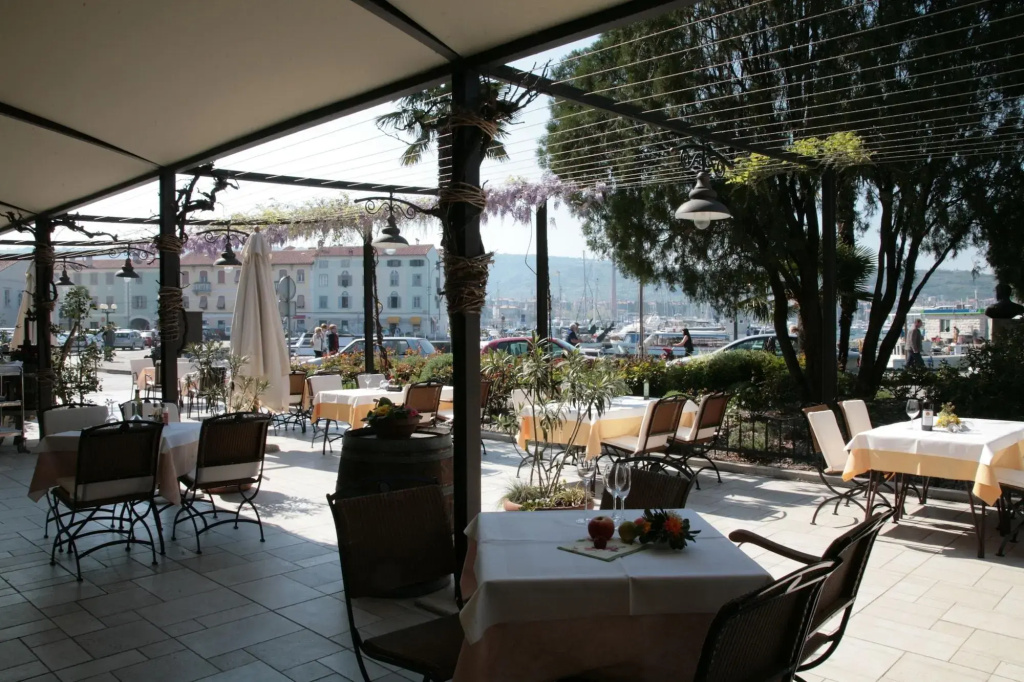 Hotel photo 28