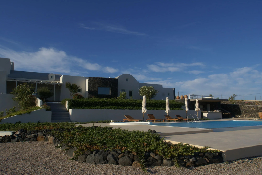 Blackrock Villa