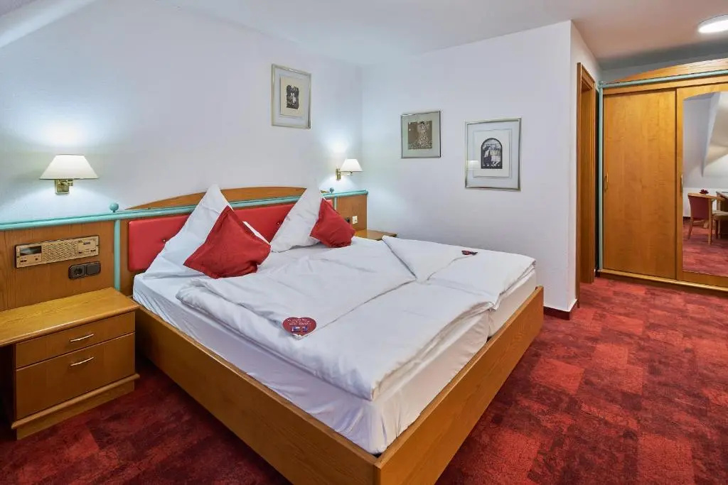 Hotel St. Georg Garni - Chambres