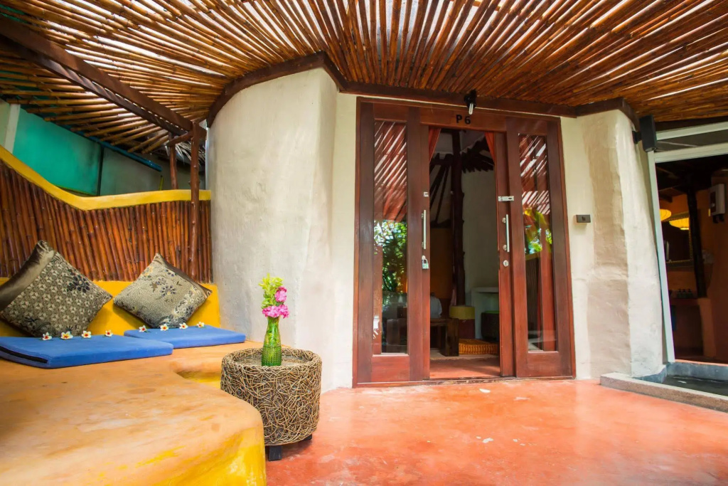 B52 Beach Resort - Général