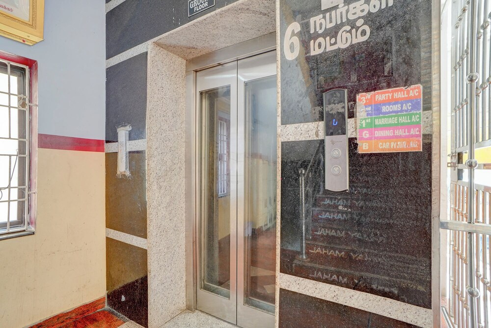 Fabhotel Yazhini Residency
