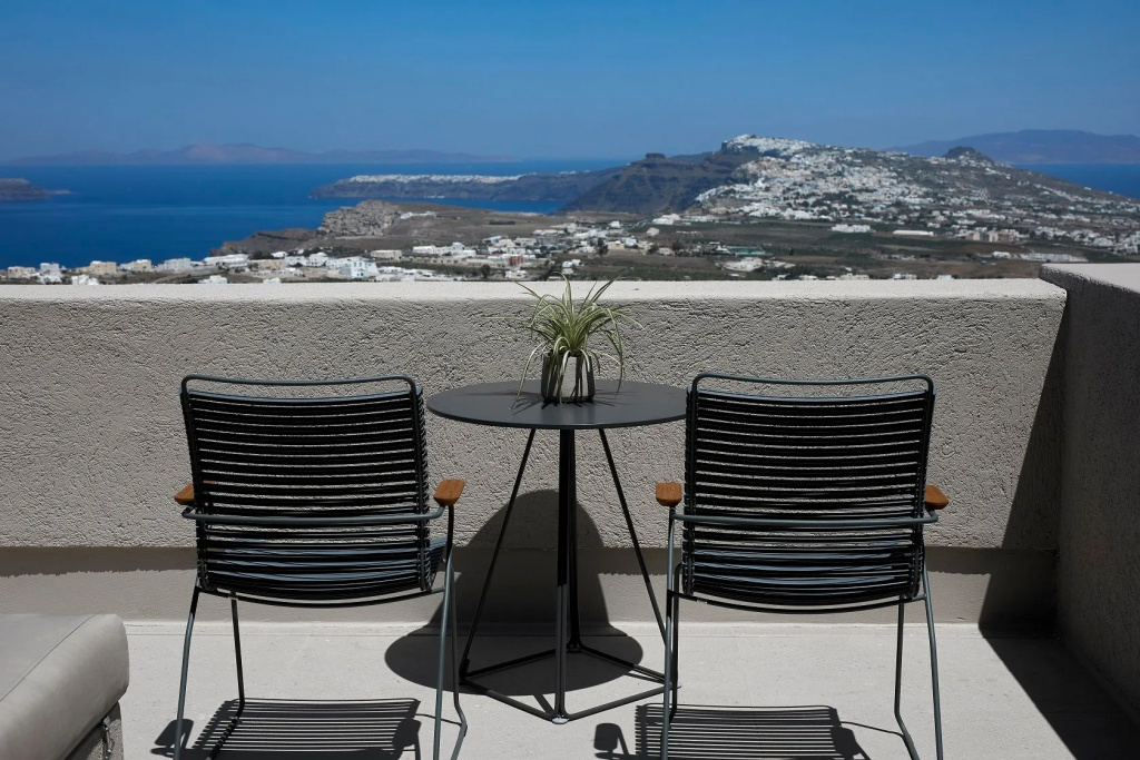 Halcyon Days Luxury Suites