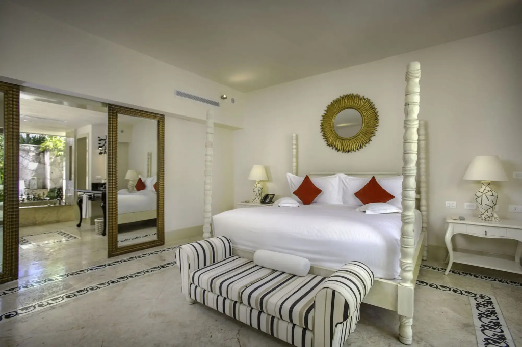 Eden Roc Cap Cana by null