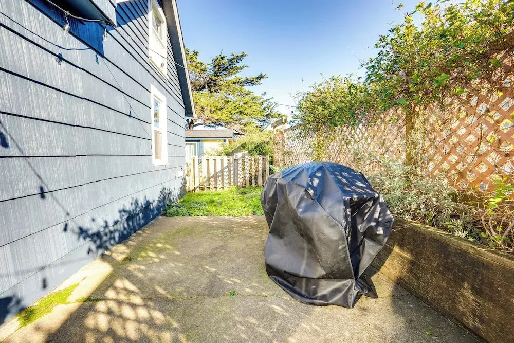 Bandon Beach House Rental: Walk to Downtown!