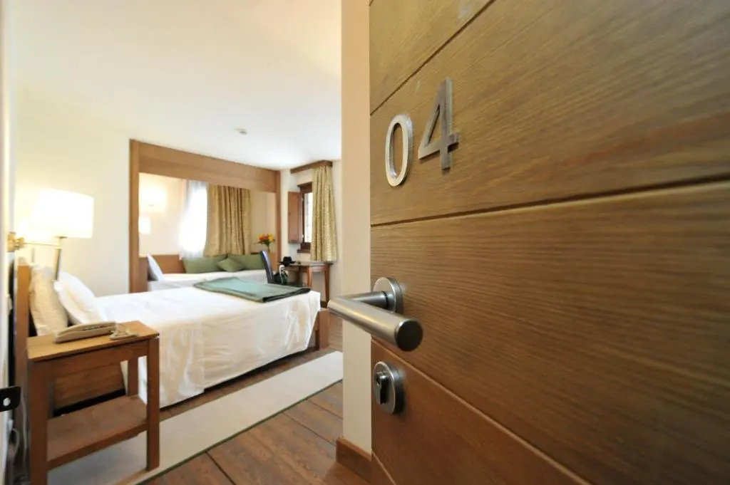 Maison Tissiere Hotel et Cuisine - Chambres