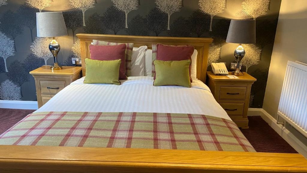 Business Double room (full double bed)