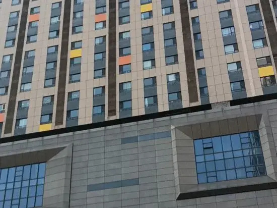 Sutian Homestay (Yuncheng Dongxing Upward Plaza)
