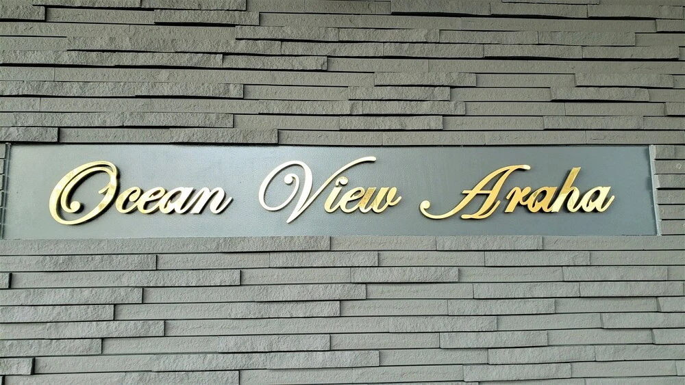 Ocean View Araha 305