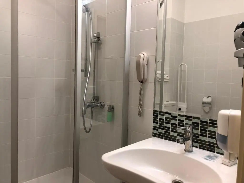 Hotel Kolumbs - Chambres