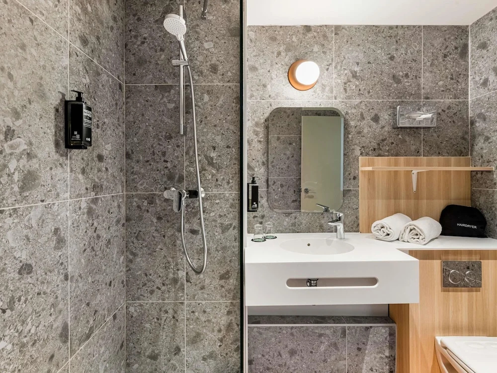 ibis Styles Annecy Gare Centre - Chambres