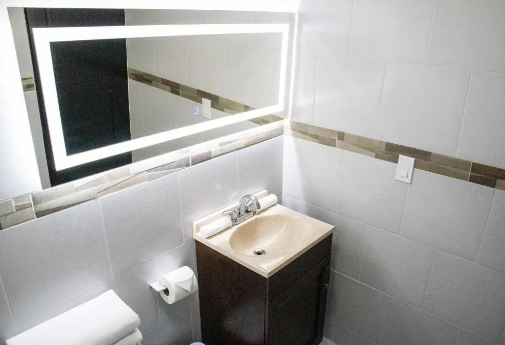Deluxe room with pool view