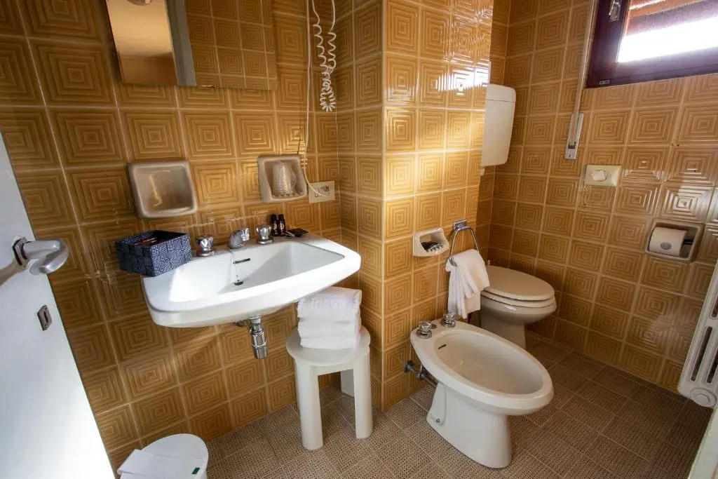 Hotel Corona - Chambres