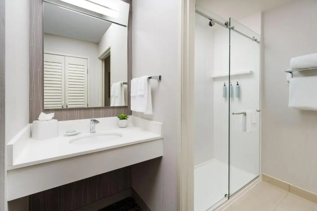 Courtyard by Marriott Roseville Galleria Mall/Creekside Ridge Drive - Chambres