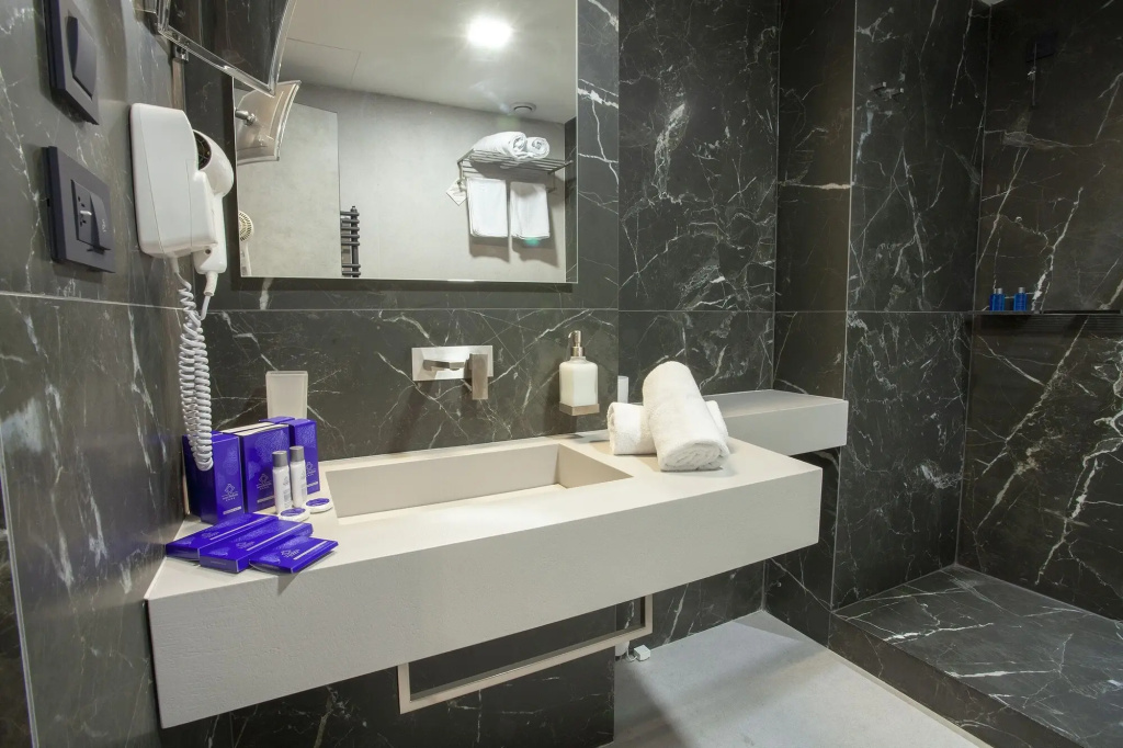Hotel photo 36