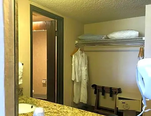 Executive Inn by the Space Needle - Chambres