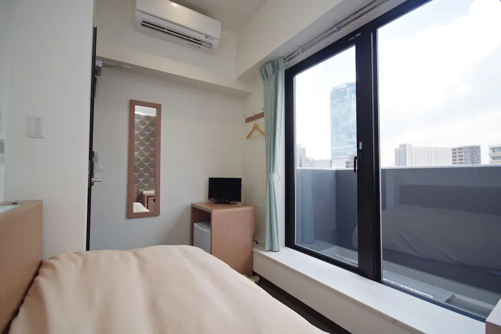 Economy room