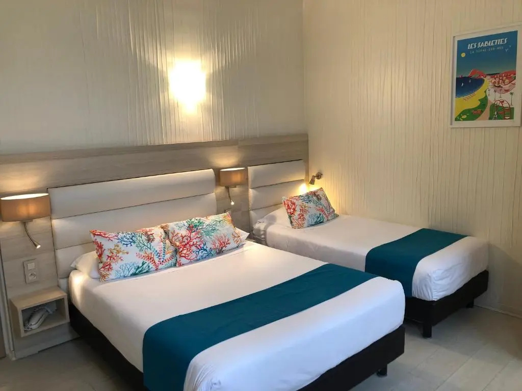 Standard Double room (full double bed)