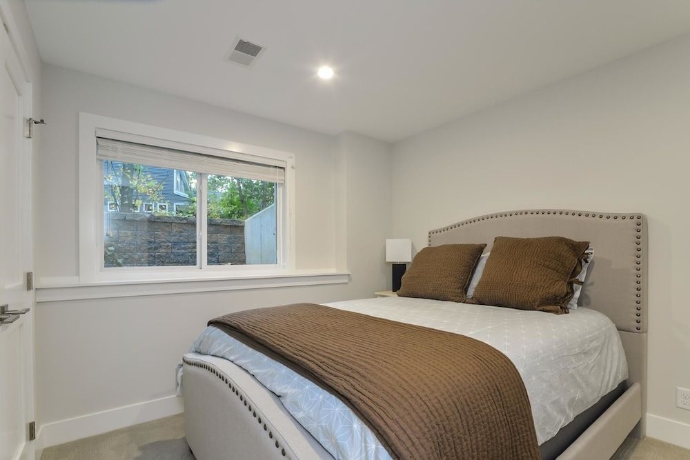Lighthouse Cottage — 2
