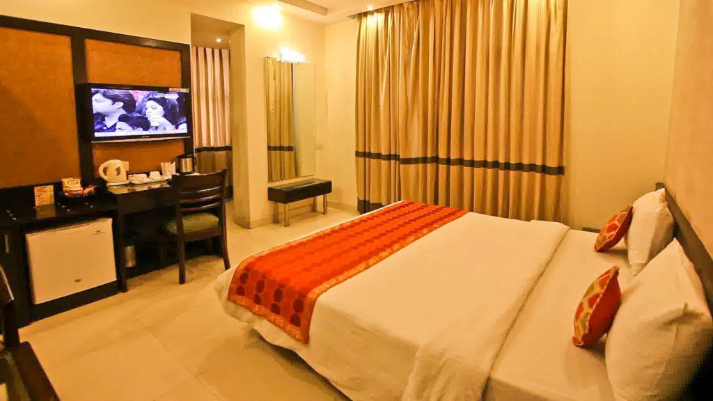 Bedroom