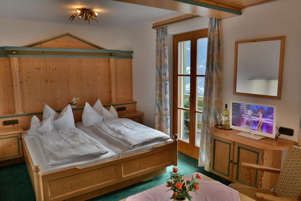 Hotel Krone by null