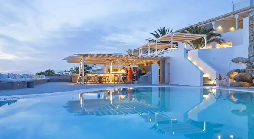 Carrop Tree Hotel