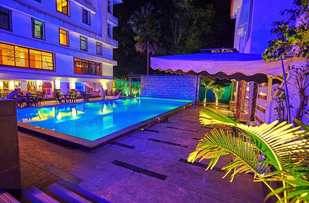 Pool