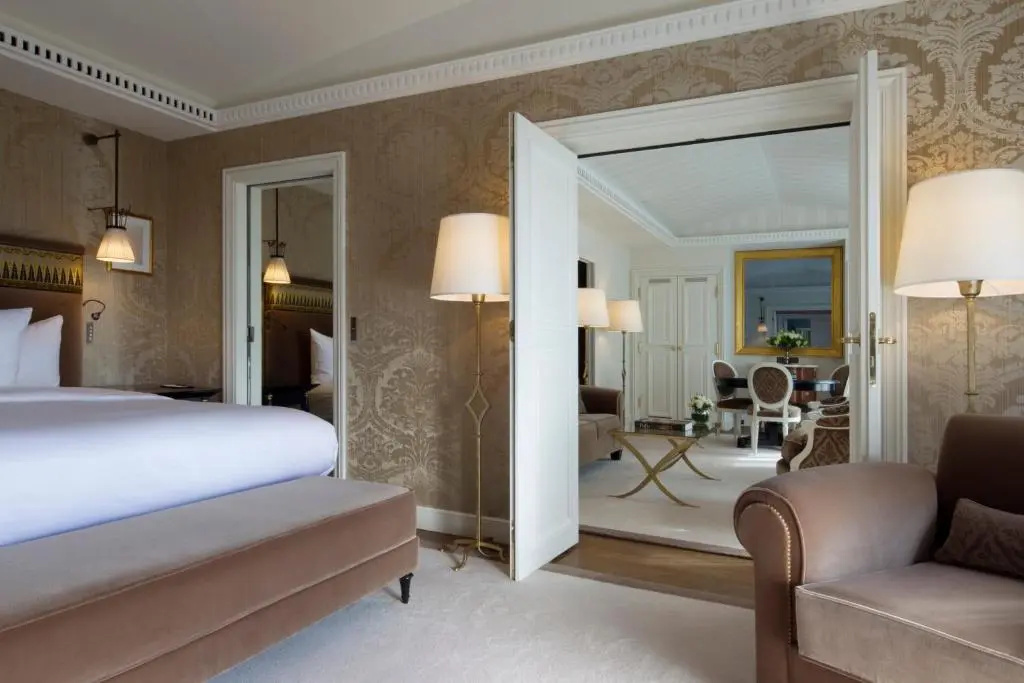 La Reserve Paris Hotel and Spa 110