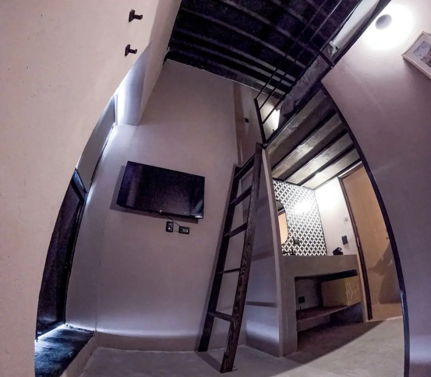 Economy Studio