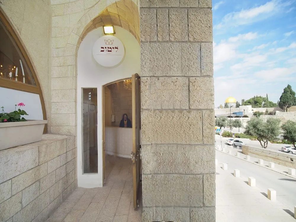 Litov Kotel Hotel - A Jewish Orthodox Hotel