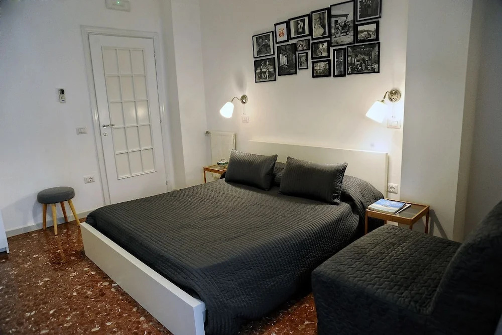 Economy Double room with balcony (full double bed)