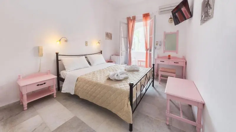 Superior Double room (full double bed)