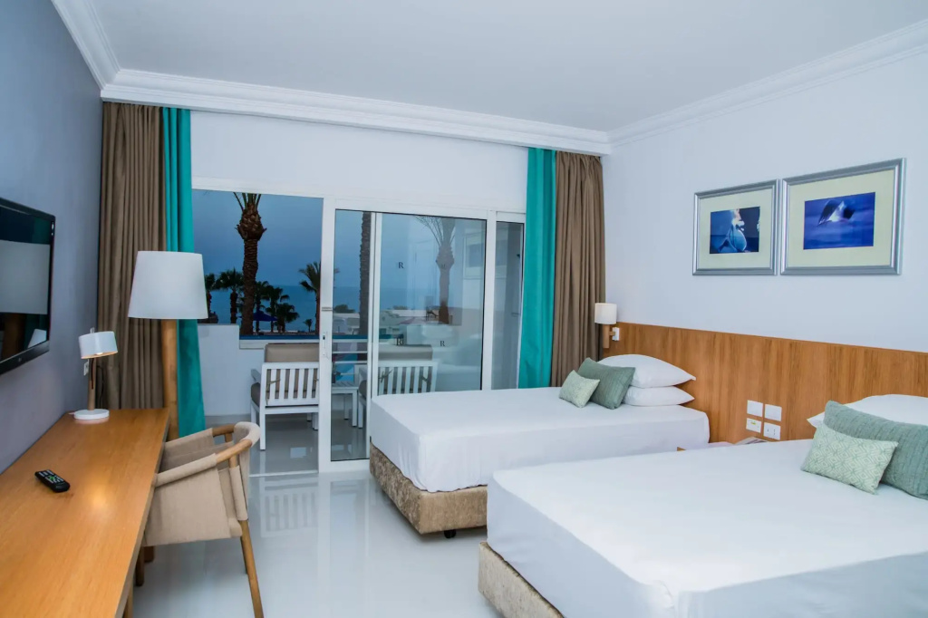 Renaissance Sharm El Sheikh Golden View Beach Resort — фото 7