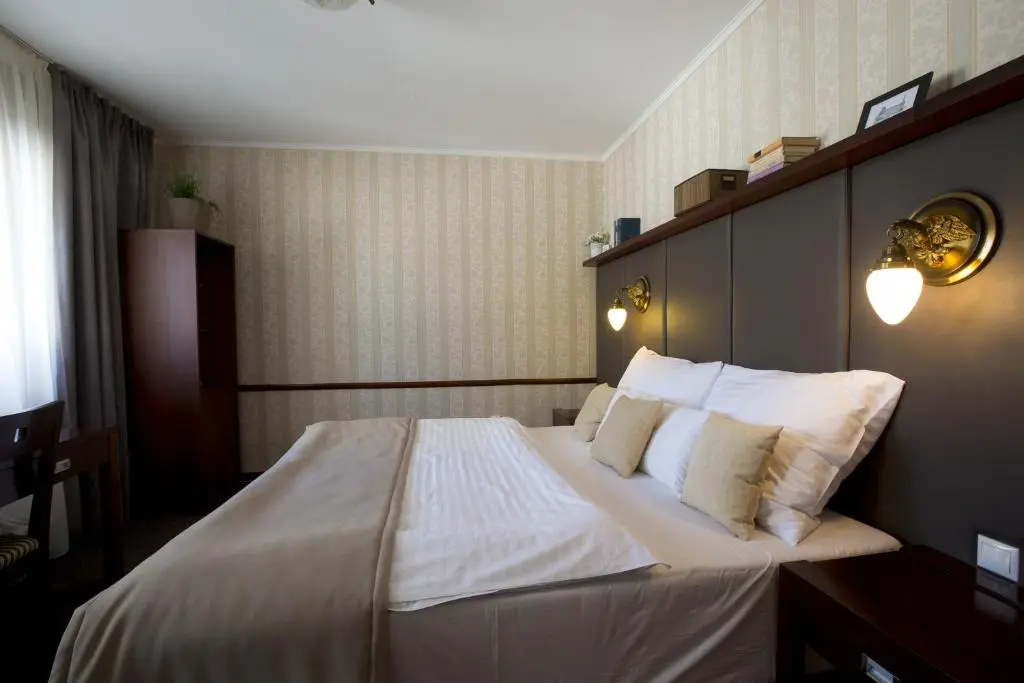 Hotel Golden Eagle - Chambres