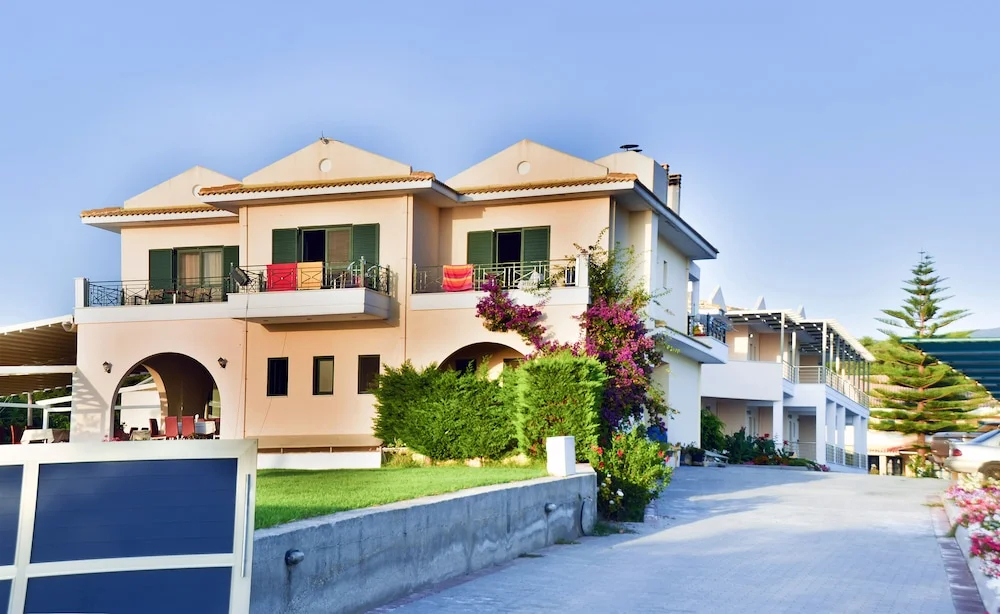 Coralli Hotel
