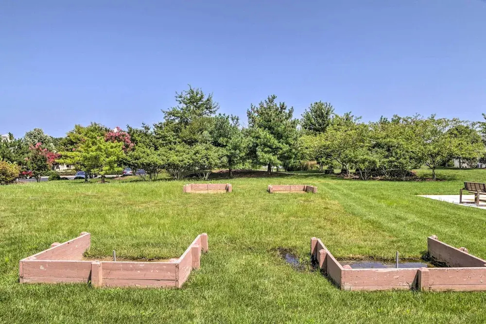 Deck, Hot Tub & Resort Amenities: Ocean View Gem