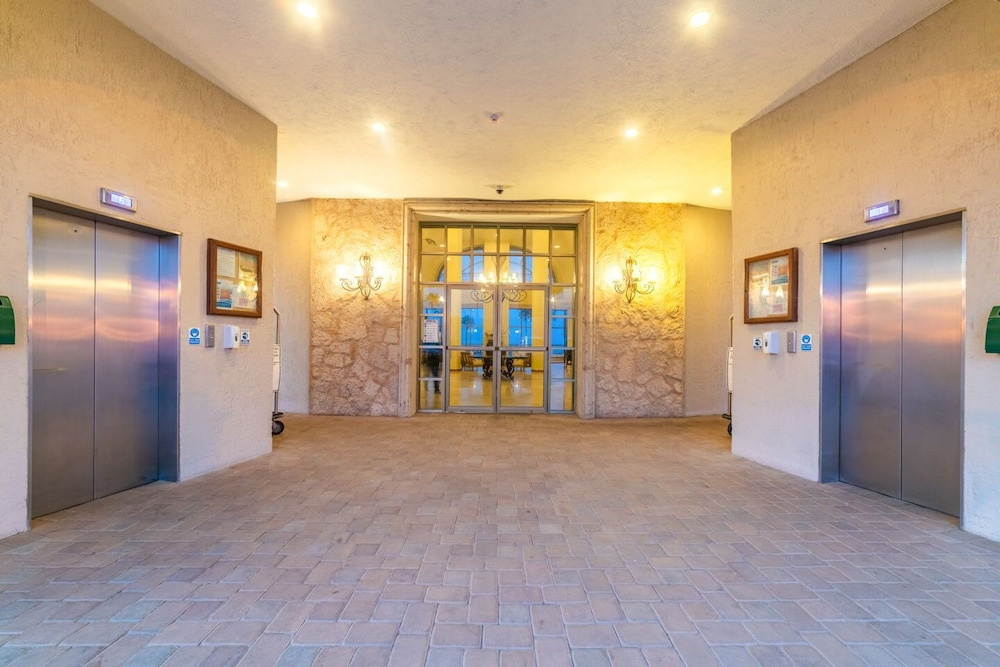 Hotel photo 42