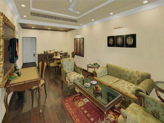 Mayfair Hideaway Spa Resort