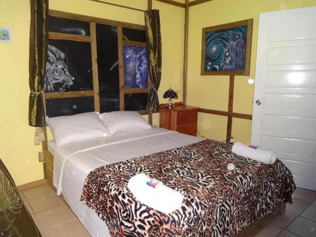 Cocopele Inn - Chambres