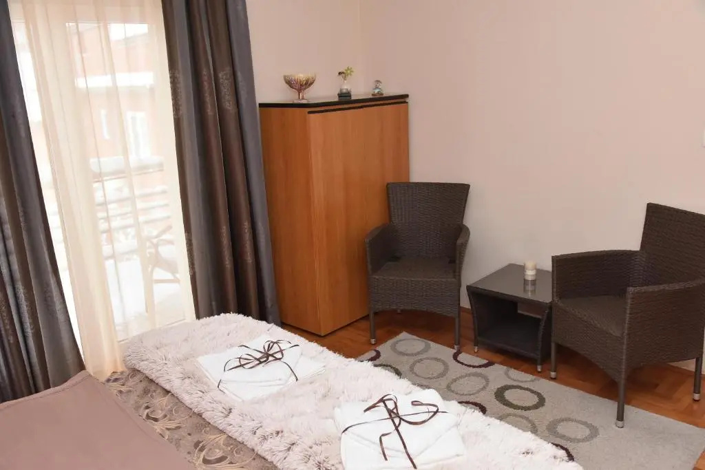 Blue House Apartment