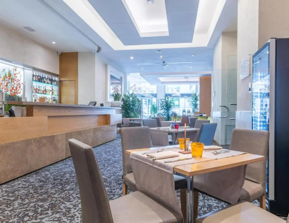 Hilton Garden Inn Rome Colosseum Hotel - Général