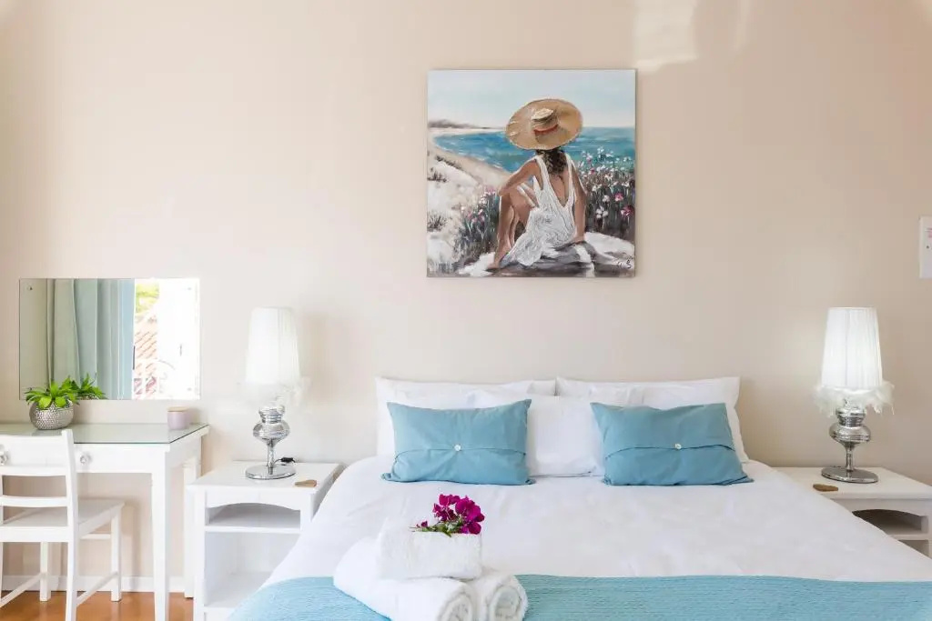 Standard Double room with mountain view (full double bed)
