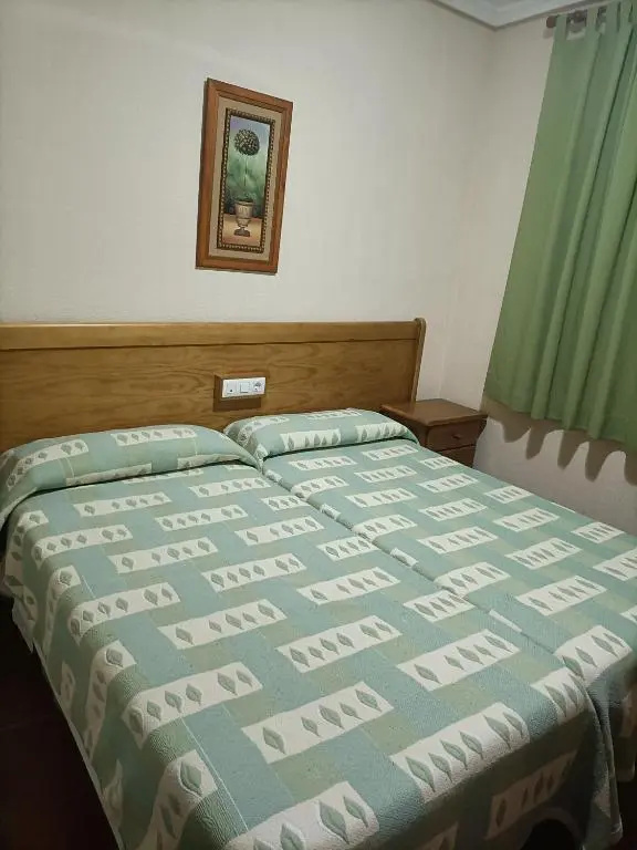 Economy room