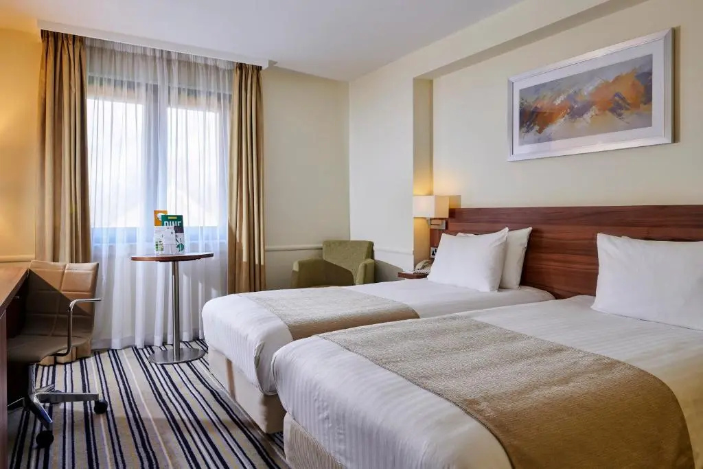 Holiday Inn Taunton by IHG - Chambres