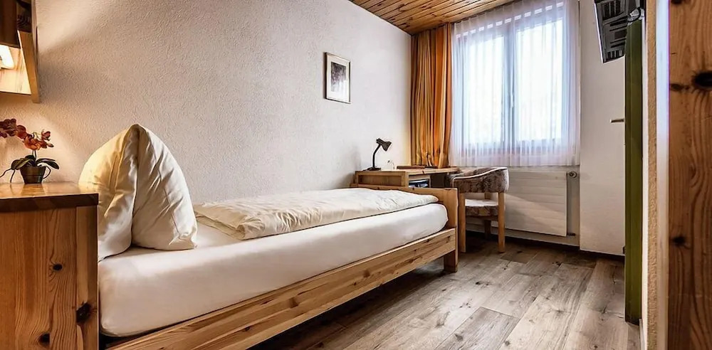 Hotel Astoria by null