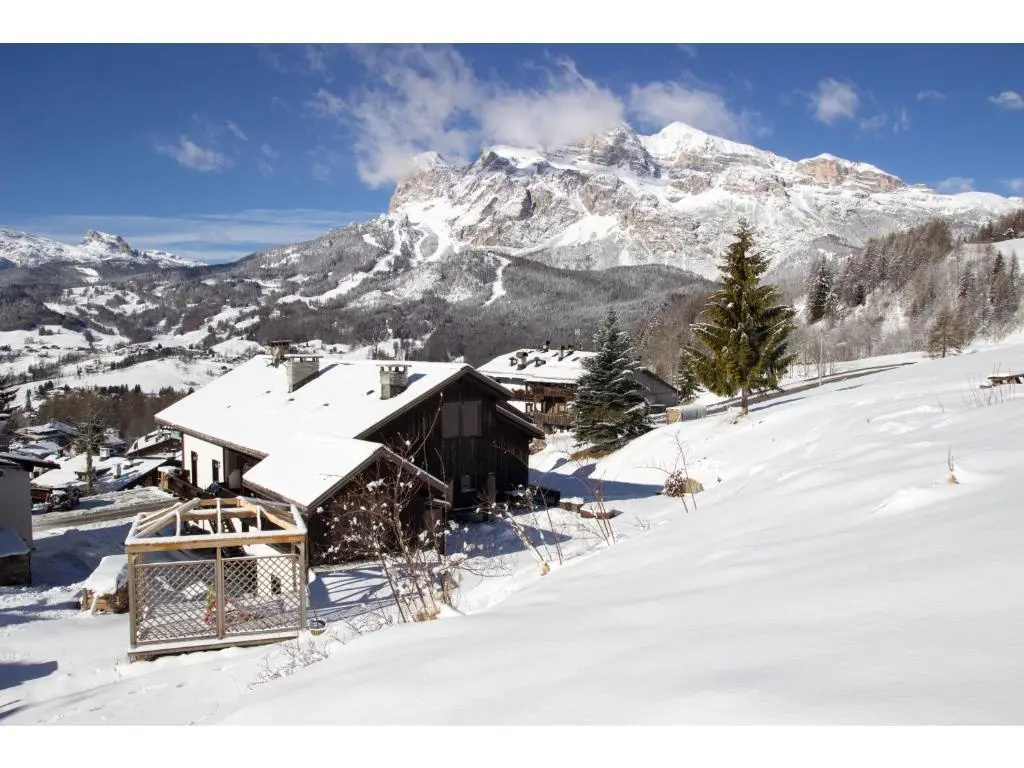 Cristallo & Faloria Suite Apartments